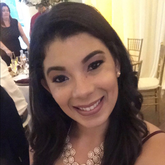 Meet your posher, Leni - Picture 2 of 2